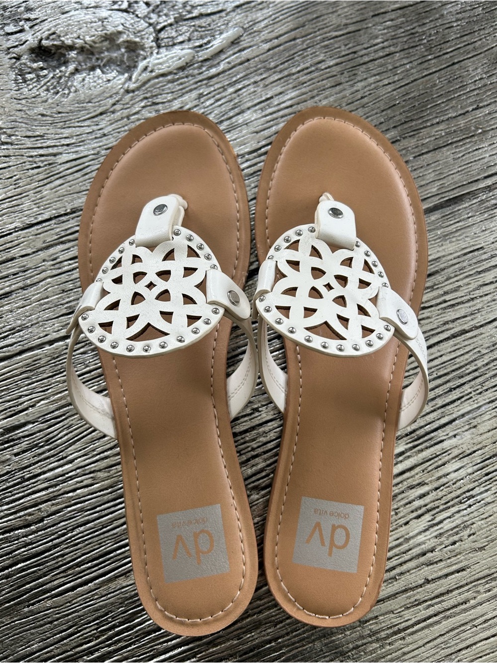 DV by Dolce Vita White Cutout Medallion Thong Sandals